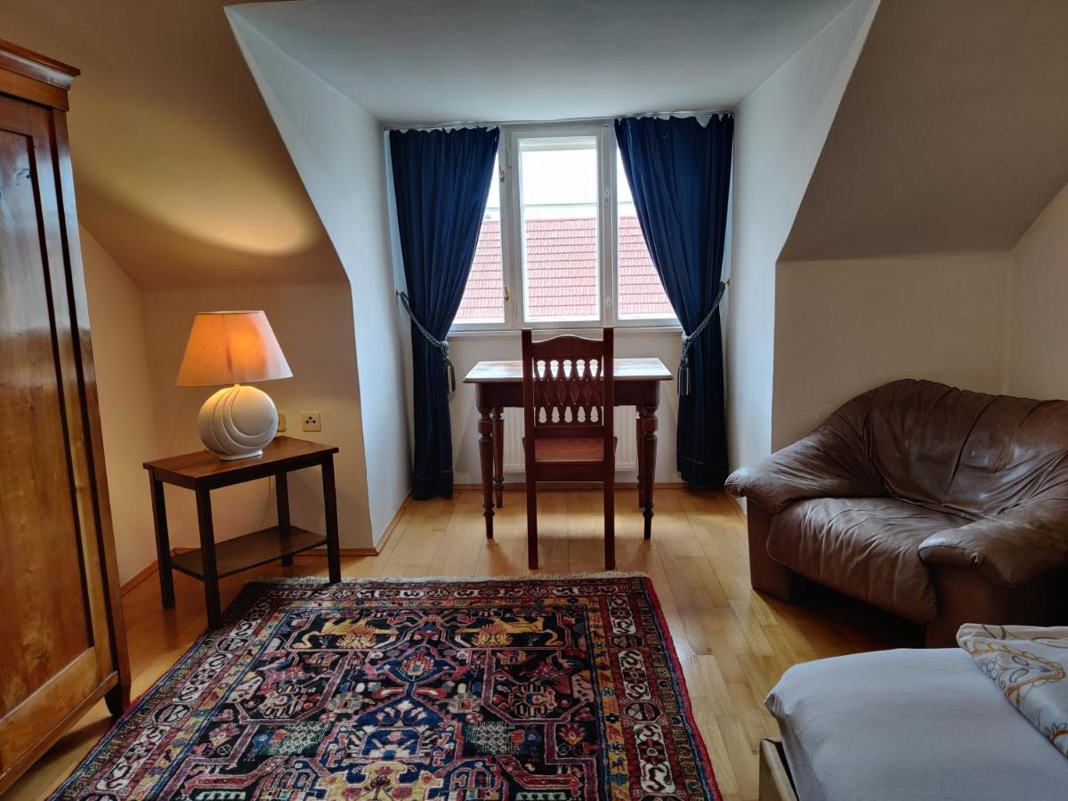 Ferienwohnung-Dachgeschoss Familie Mayer Krems an der Donau Exteriör bild