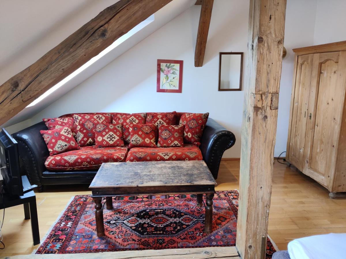 Ferienwohnung-Dachgeschoss Familie Mayer Krems an der Donau Exteriör bild